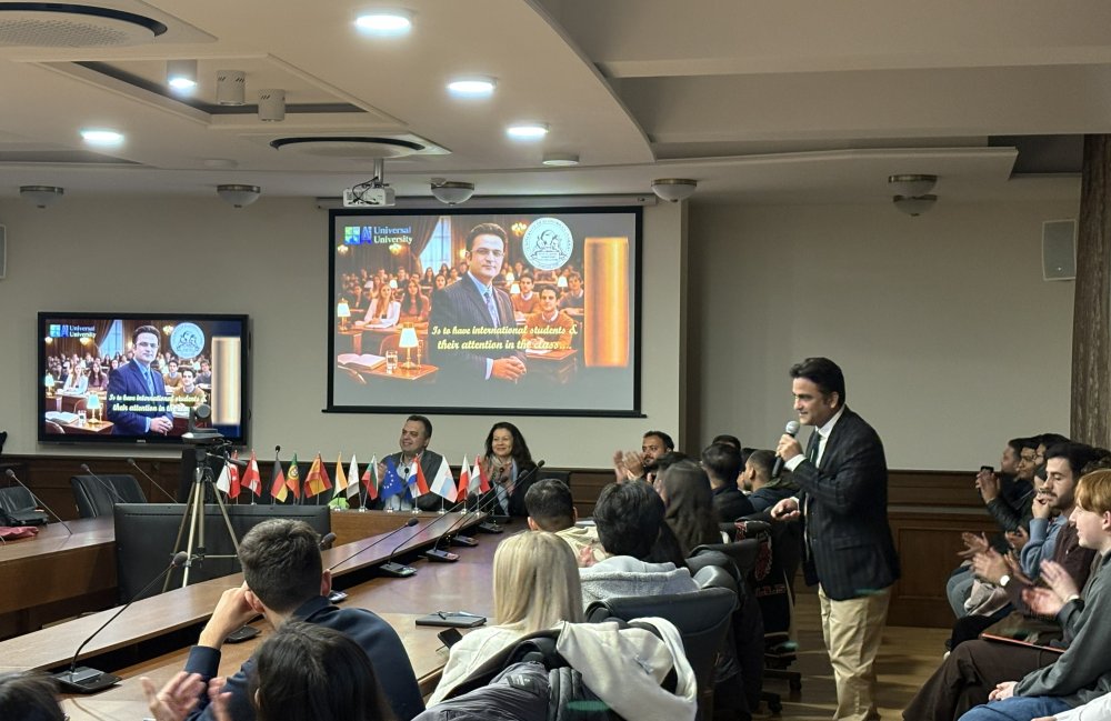 Inspiring Perspectives on Luxury: Guest Lecture by Prof. Vijay Tandon from Universal AI Univ...