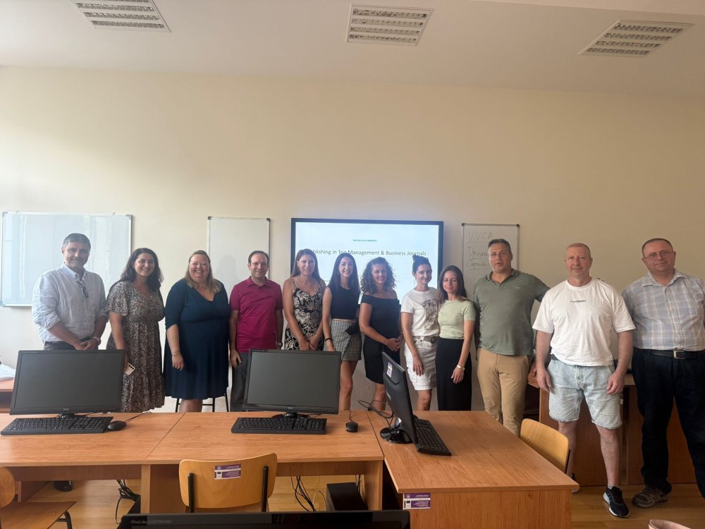 The doctoral workshop "Publishing in Top Management & Business Journals" Successfully Concluded