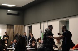 Тренингът „Бизнес модел“ с Галин Стефанов даде силен старт на предприемаческата общност в UEVA 9