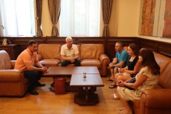 Започна записването след първо класиране на новоприетите студенти в ОКС „бакалавър“ за учебната 2024/2025 година в Икономически университет – Варна 