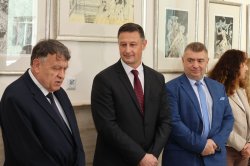 Министърът на образованието и науката проф. д-р Георги Вълчев посети Икономически университе... 10