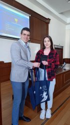 В ИУ – Варна се проведе публична лекция на тема "From Basics to Breakthroughs: AI 101 and Re... 18