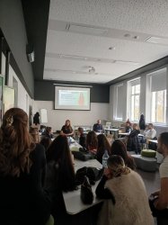 ПОК „Доверие“ и студентите на ИУ – Варна във фокус: бъдещето на пенсионната система 3