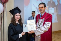 Тържествено дипломиране на абсолвентите от Випуск 2026 в Икономически университет – Варна, ф... 57