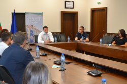 Академичното ръководство на ИУ – Варна се срещна с ръководството на НПСС