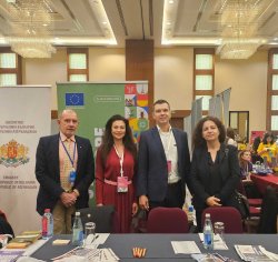 UE – Varna presented its academic programs at the international educational exhibition “Stud... 15