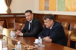 Министърът на образованието и науката проф. д-р Георги Вълчев посети Икономически университе... 2