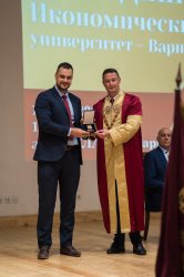 Икономически университет – Варна празнува 105-ата си годишнина 