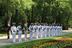 Студентският съвет при Икономически университет – Варна почете паметта на Ботев и загиналите за свободата и независимостта на България 