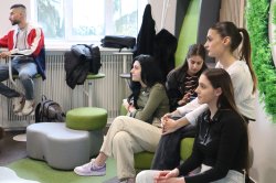 UEVA StartUp Initiative събра студенти за втория си тренинг по прототипиране 5