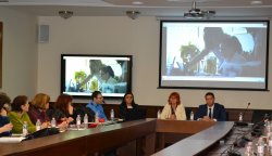 Директори на общински училища се обучават за кариерна компетентност в ИУ – Варна