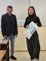 В Икономически университет – Варна се проведе XIII Студентска научна конференция "Търговия 2... 15