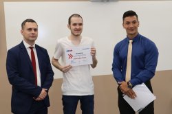 9-ма студенти от Икономически университет – Варна спечелиха стипендии от Стипендиантската програма на УниКредит Булбанк