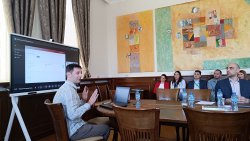 Публична защита на дисертационен труд по докторска програма "Информатика" 5