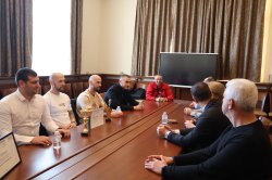 Студенти от Колежа по туризъм получиха грамоти и отличия за изключително представяне на благ... 3