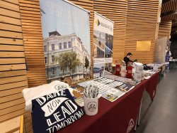 Икономически университет – Варна участва в Изложение на висшите училища в Първа езикова гимн... 4