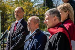 Официално беше открита новата академична година в Колежа по туризъм към Икономически универс... 11