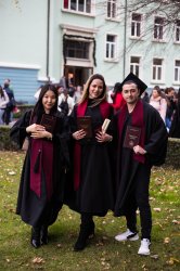 Тържествено се дипломираха абсолвентите в Икономически университет – Варна