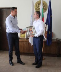 Работна среща между ректора на Икономически университет – Варна и кмета на Русе