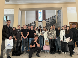 Ученици от XI клас в ПГИТ „Д-р Иван Богоров“ посетиха Икономически университет – Варна 2