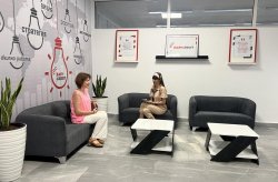 Ново споделено пространство, създадено от „Изи Кредит“, очаква студентите в Икономически университет – Варна 