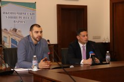 „Онлайн търговия. Дигитална конкурентоспособност“ бе първата тема от Digital Force Week в ИУ – Варна 