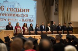 Тържествено дипломиране на абсолвентите от Випуск 2026 в Икономически университет – Варна, С... 8