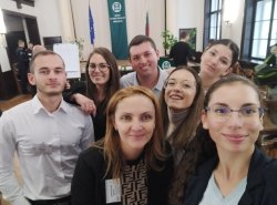 Призово място за студенти от Икономически университет – Варна в състезание по медиация