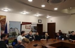 International Spirit and Record Participation: Nearly 70 Exchange Students Begin the Summer ... 1