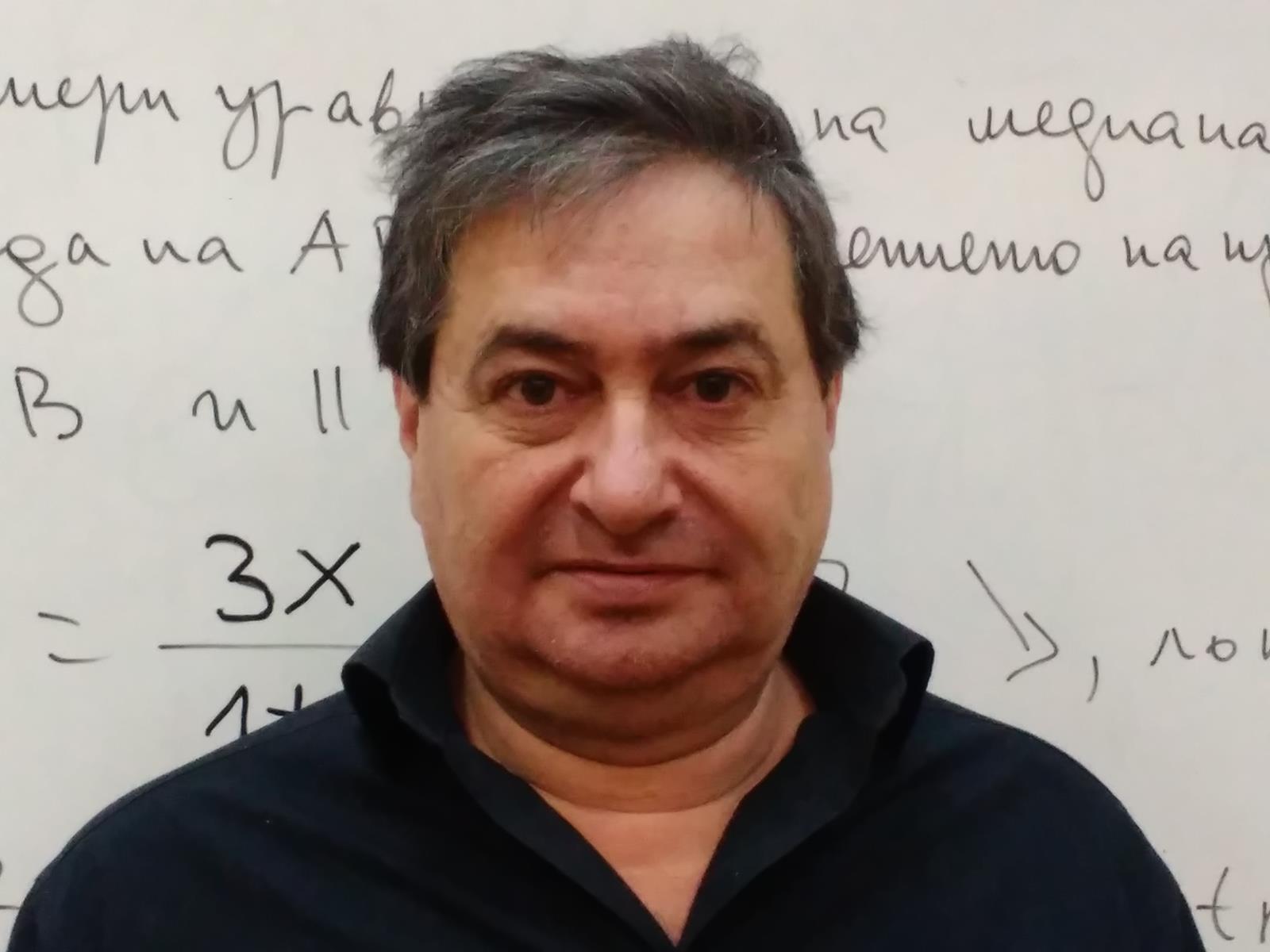 доц. д-р Тодор Стоянов